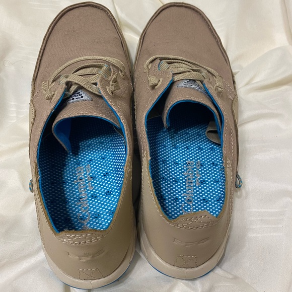 Columbia PFG Shoes - Picture 2 of 4